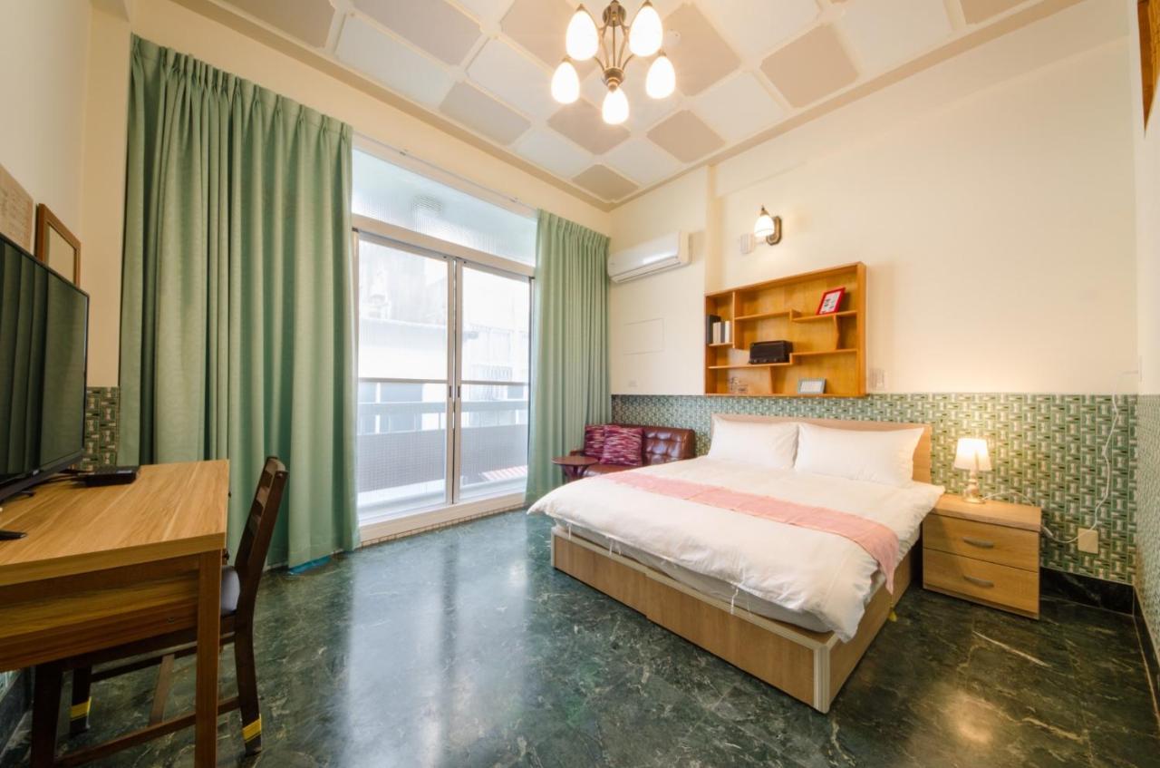Freedom B&B Tainan Luaran gambar